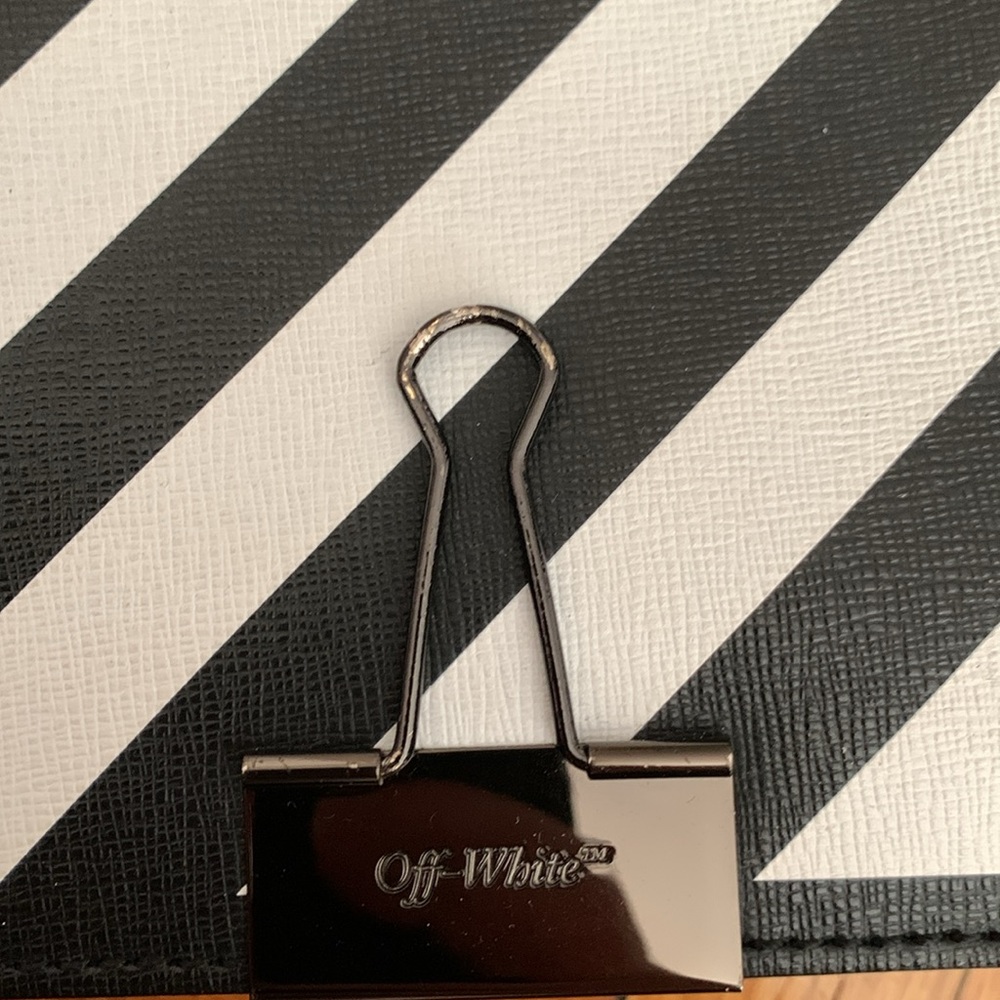 Off-White Black and White Diagonal Stripe Crossbody Bag - Picture 4 of 6